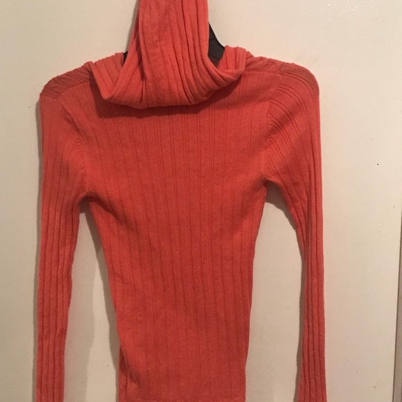 Sweater - Picture 3 of 3